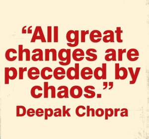 jadą wozy kolorowe z zabawkami…