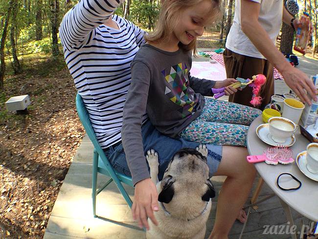 zaczarowany las mopsików mopsiki Zazie mopsy Kumok i Miszur