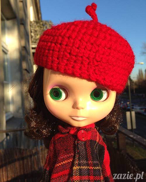 szydełkowe czapki i czapeczki dla lalki Blythe
