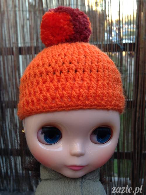 szydełkowe czapki i czapeczki dla lalki Blythe