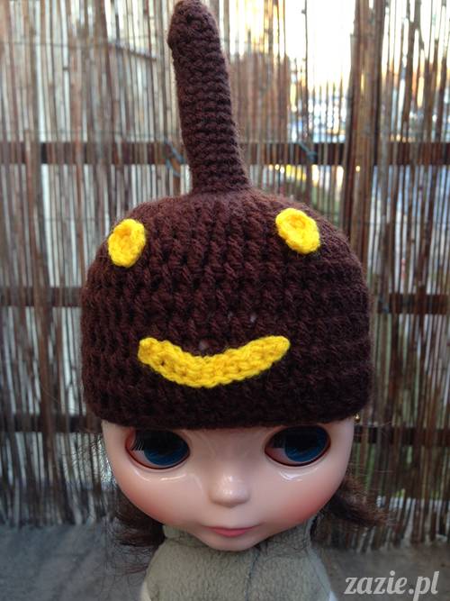 szydełkowe czapki i czapeczki dla lalki Blythe