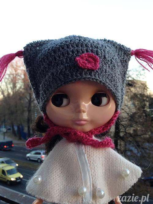 szydełkowe czapki i czapeczki dla lalki Blythe