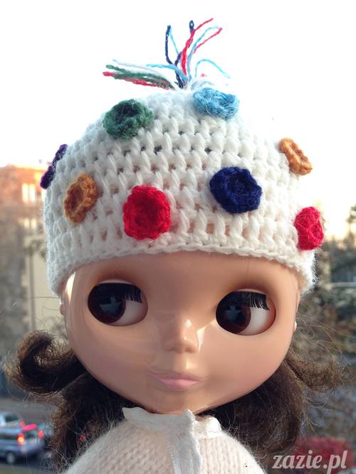 szydełkowe czapki i czapeczki dla lalki Blythe