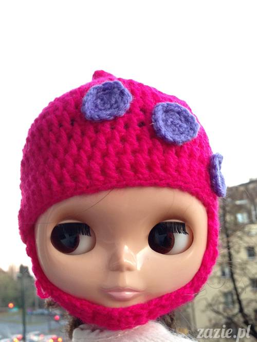 szydełkowe czapki i czapeczki dla lalki Blythe
