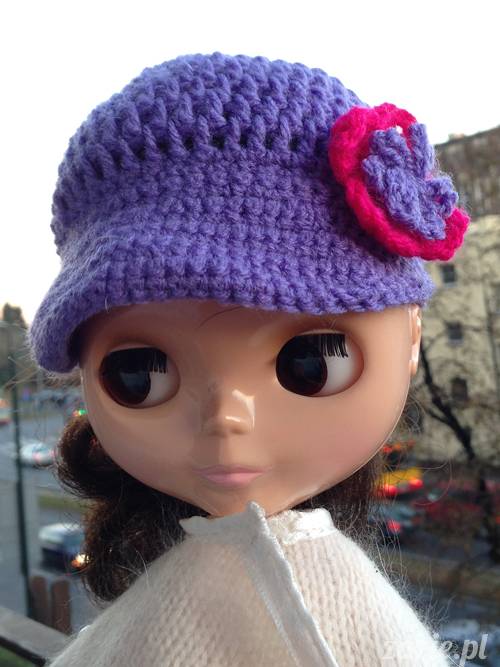 szydełkowe czapki i czapeczki dla lalki Blythe