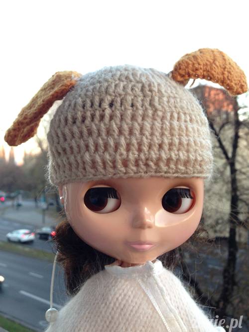 szydełkowe czapki i czapeczki dla lalki Blythe