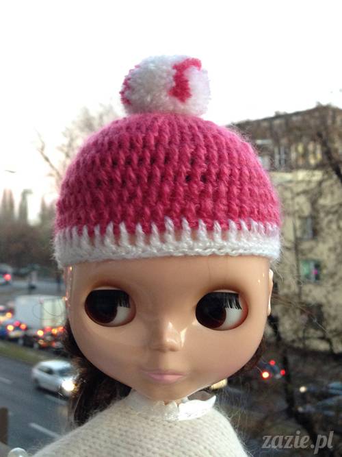 szydełkowe czapki i czapeczki dla lalki Blythe