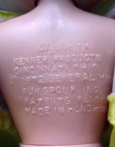 zazie_blytheopedia_torso_trademark_kenner_blythe