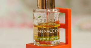 [recenzja] Bielenda, Argan Face Oil: Uszlachetniony olejek arganowy + Sebu Control Complex