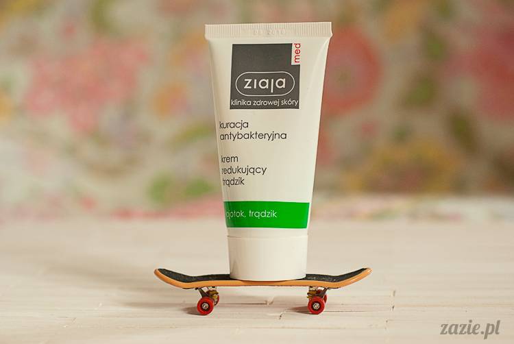 recenzje kosmetyków, opinie o kosmetykach, Ziaja Med, Kuracja antybakteryjna krem redukujący trądzik