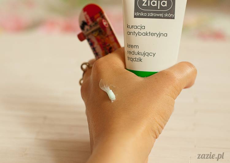 recenzje kosmetyków, opinie o kosmetykach, Ziaja Med, Kuracja antybakteryjna krem redukujący trądzik