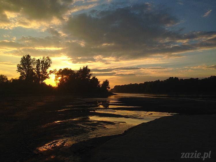 nadwiślańskie ognisko, ognisko nad Wisłą w Warszawie
