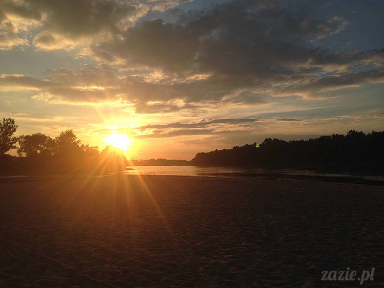 nadwiślańskie ognisko, ognisko nad Wisłą w Warszawie
