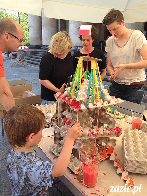 warsztaty recyklingowe Zazie i Syd na Placu Defilad