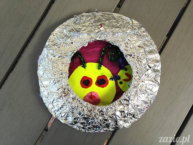 zajęcia dla dzieci, recyklingowe warsztaty plastyczne dla dzieci i rodziców, prowadzenie Olga Zazie i Syd Breslauer, organizator Cafe Kulturalna