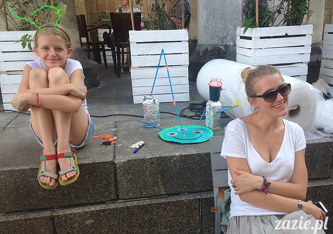 recyklingowe_warsztaty_plastyczne_dla_dzieci_diy_recykling_zazie_syd_cafe_kulturalna_48