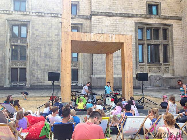 zajęcia dla dzieci, recyklingowe warsztaty plastyczne dla dzieci i rodziców, prowadzenie Olga Zazie i Syd Breslauer, organizator Cafe Kulturalna