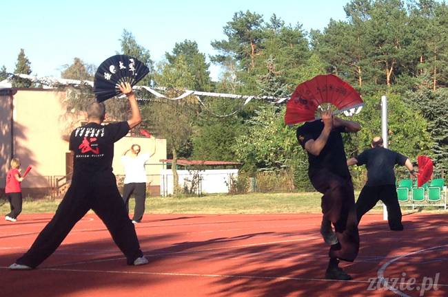 Waplewo, Maróz, obóz kung-fu i tai chi, Zazie Syd Kumok i Miszur