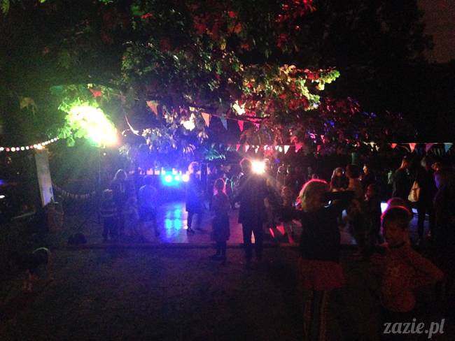 Ochocianie Sąsiedzi, Potańcówka w Parku Wielkopolskim, Stara Ochota