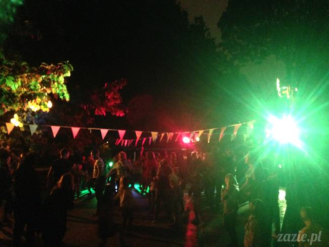 Ochocianie Sąsiedzi, Potańcówka w Parku Wielkopolskim, Stara Ochota