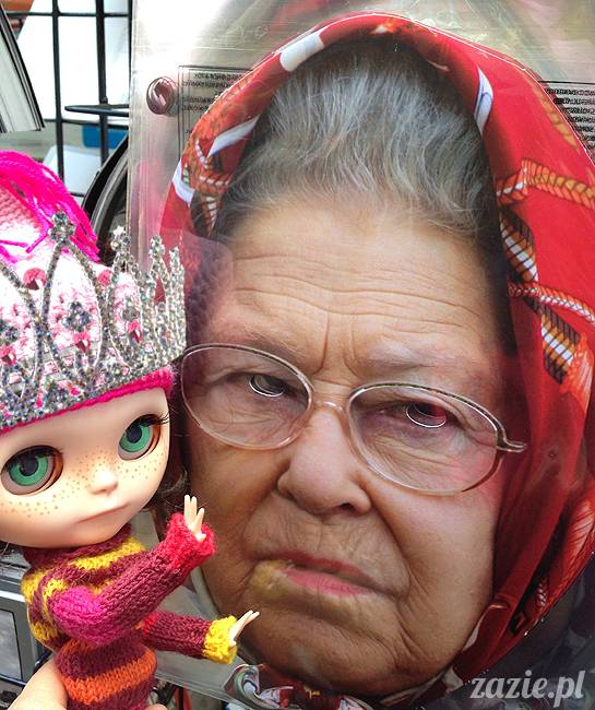 Orka aka Mały Kasztan w Londynie, herbatka u królowej Elżbiety i przejęcie korony Imperium Brytyjskiego, Zazie Custom Dolls