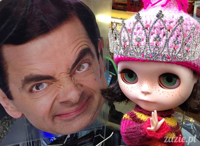 Orka aka Mały Kasztan w Londynie, herbatka u królowej Elżbiety i przejęcie korony Imperium Brytyjskiego, Zazie Custom Dolls