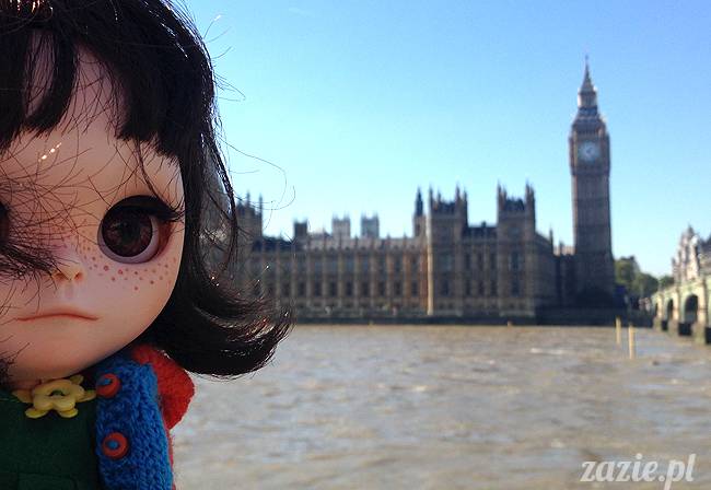 Orka aka Mały Kasztan w Londynie, herbatka u królowej Elżbiety i przejęcie korony Imperium Brytyjskiego, Zazie Custom Dolls