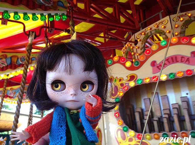 Orka aka Mały Kasztan w Londynie, herbatka u królowej Elżbiety i przejęcie korony Imperium Brytyjskiego, Zazie Custom Dolls