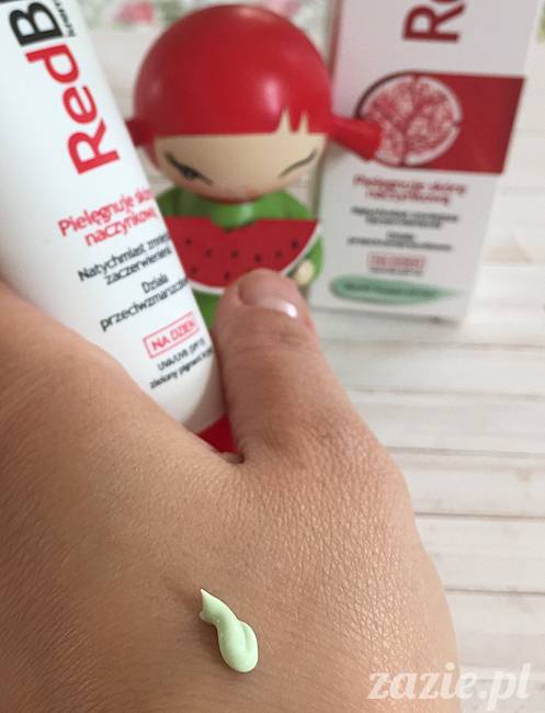 blog kosmetyczny, recenzje i testy kosmetyków, opinie o kosmetykach,, krem korygujący na naczynka, przeciw zaczerwienieniom, aflofarm redblocker krem do skory naczynkowej