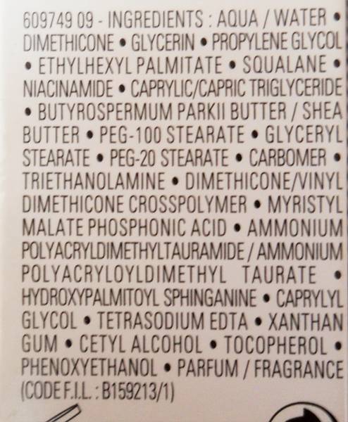 blog kosmetyczny, recenzje i testy kosmetyków, opinie o kosmetykach, leczenie trądziku, cera tłusta, cera problematyczna z niedoskonałościami, La Roche Posay, Effaclar H, kojący krem nawilżający