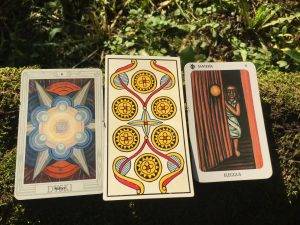 karta dnia: SZÓSTKA DENARÓW (PENTAKLI)