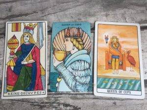 karta dnia: KRÓLOWA KIELICHÓW (PUCHARÓW)