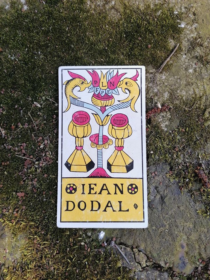 Jak działa tarot? Czy wróżba z tarota mówi prawdę?