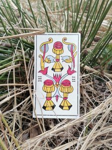 karta dnia: TRÓJKA KIELICHÓW