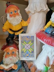 karta dnia: CZWÓRKA MIECZY