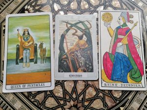 karta dnia: KRÓLOWA DENARÓW/PENTAKLI/DYSKÓW