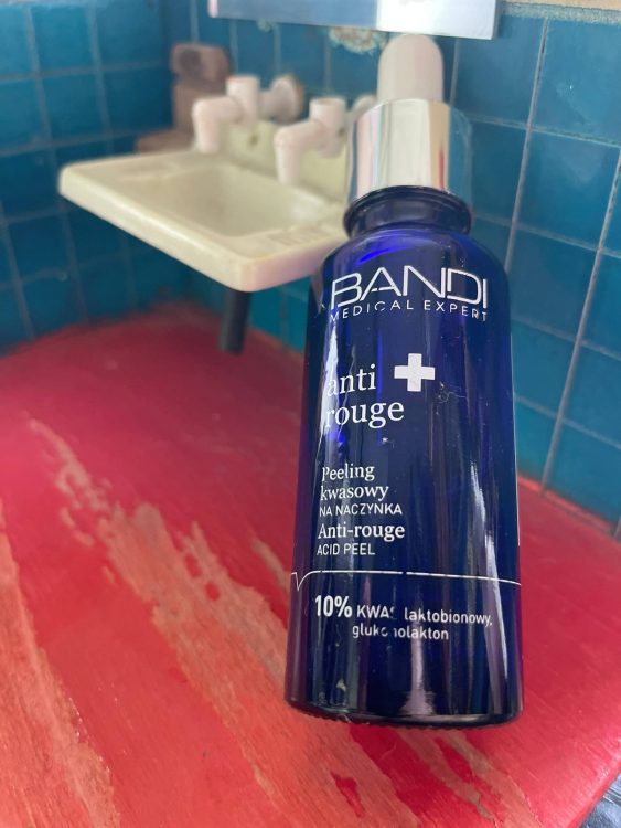 skład i opinie BANDI Anti Rouge Peeling kwasowy na naczynka