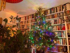 pod choinką nadal jestem i zawsze będę dzieckiem