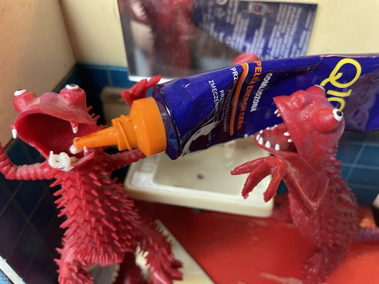 skład i opinie NIVEA Q10 plus C Przeciwzmarszczkowy krem na noc