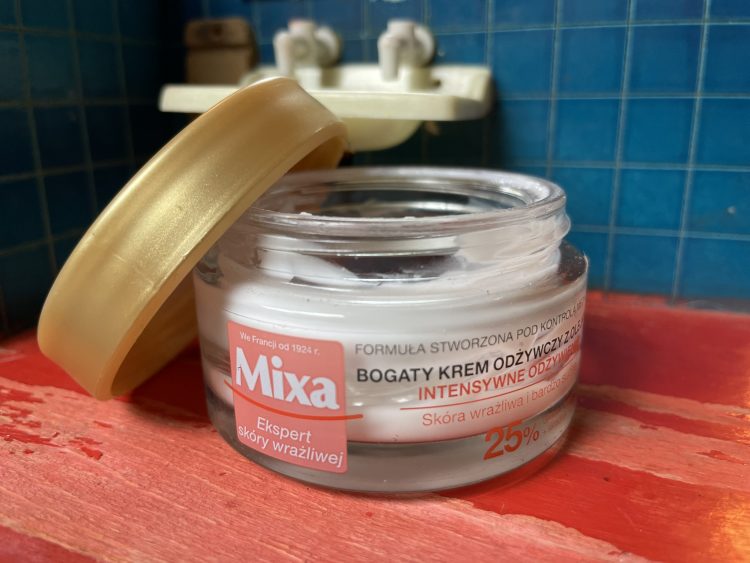 skład i opinie MIXA Hyalurogel 25% Bogaty krem odżywczy z olejkiem z wiesiołka