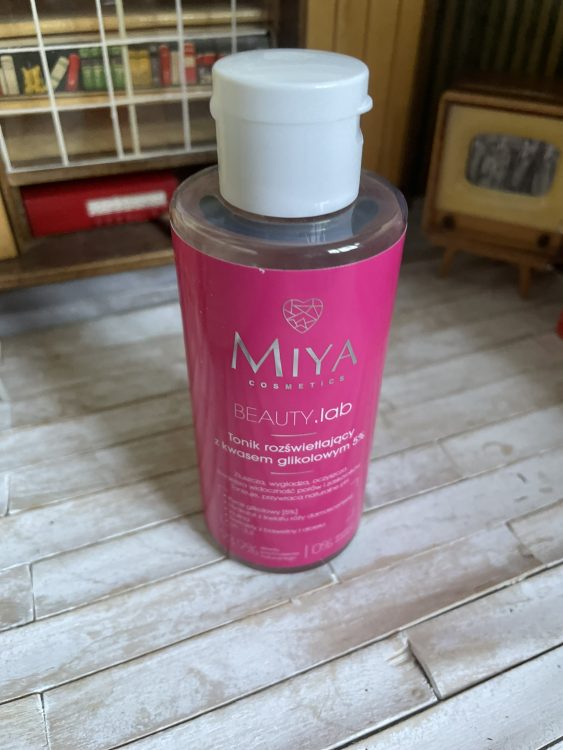 skład i opinie MIYA Beauty.lab Tonik rozświetlający z kwasem glikolowym 5%