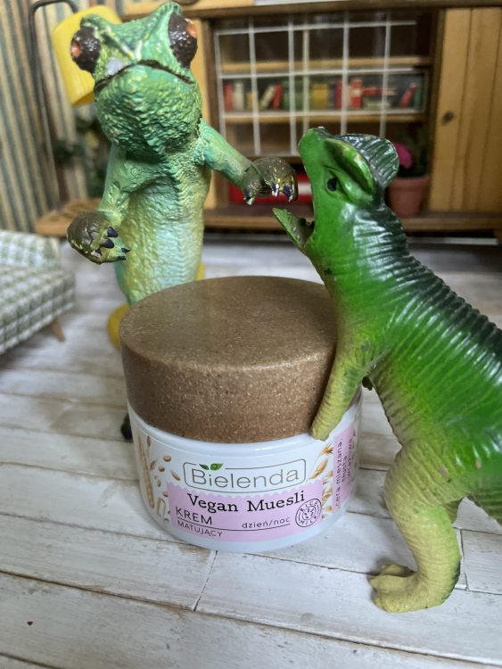 skład i opinie BIELENDA Vegan Muesli matujący krem do twarzy